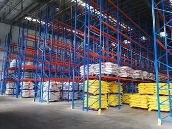 匯鑫塑料立體貨架倉(cāng)庫(kù)